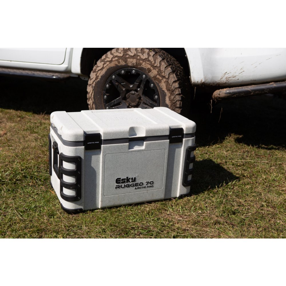 Esky 70l store arctic pro cooler